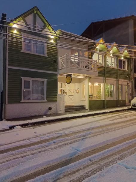 Los Calafates Hotel Ushuaia Zewnętrze zdjęcie